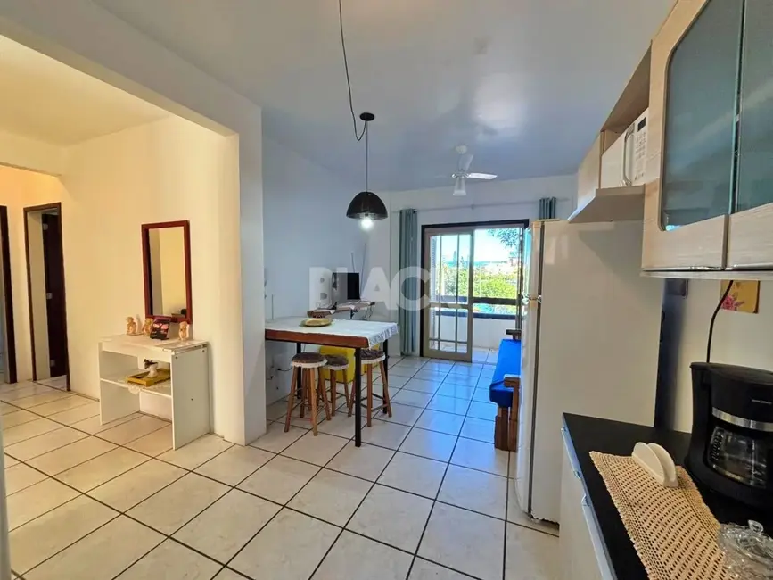 Foto 7 de Apartamento com 2 quartos à venda, 75m2 em Centro, Torres - RS