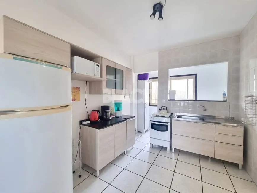 Apartamento com 2 quartos à venda, 75m2 em Centro, Torres - RS - imagem 7 Foto 7 de Apartamento com 2 quartos à venda, 75m2 em Centro, Torres - RS