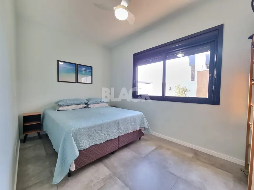 Casa com 3 quartos à venda, 110m2 em Torres - RS - imagem 8 Foto 8 de Casa com 3 quartos à venda, 110m2 em Torres - RS