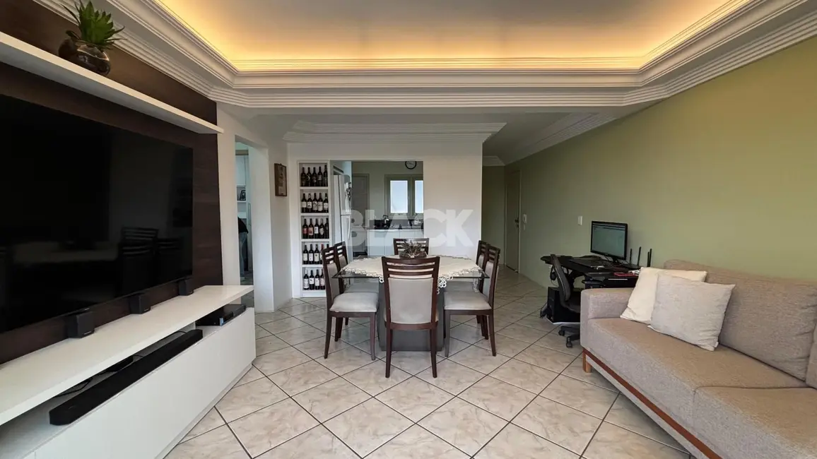 Apartamento com 2 quartos à venda, 88m2 em Centro, Torres - RS - imagem 6 Foto 6 de Apartamento com 2 quartos à venda, 88m2 em Centro, Torres - RS