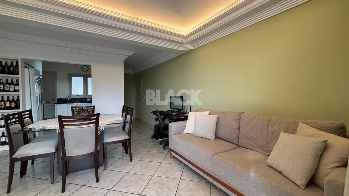 Apartamento com 2 quartos à venda, 88m2 em Centro, Torres - RS - imagem 9 Foto 9 de Apartamento com 2 quartos à venda, 88m2 em Centro, Torres - RS