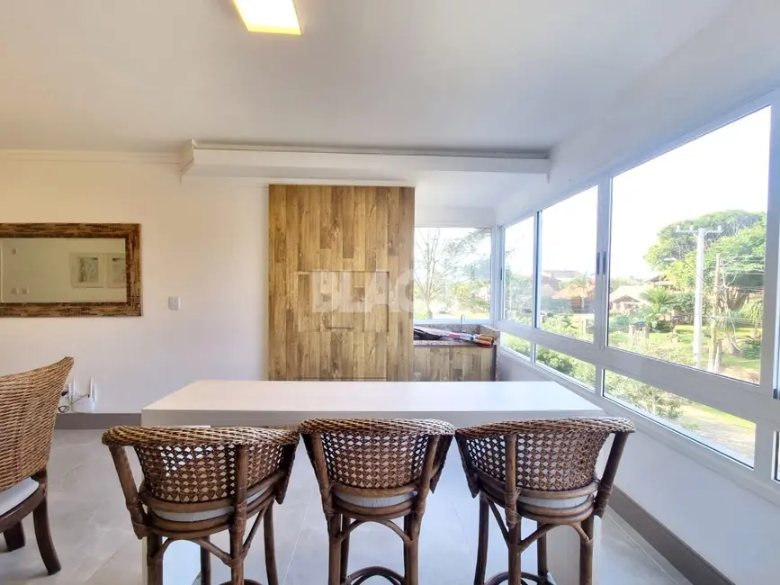 Apartamento com 3 quartos à venda, 113m2 em Torres - RS - imagem 4 Foto 4 de Apartamento com 3 quartos à venda, 113m2 em Torres - RS