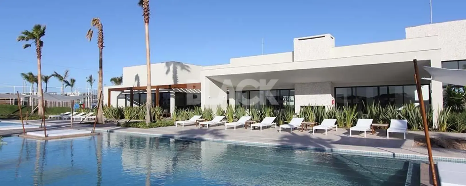 Foto 5 de Terreno / Lote à venda, 360m2 em Torres - RS