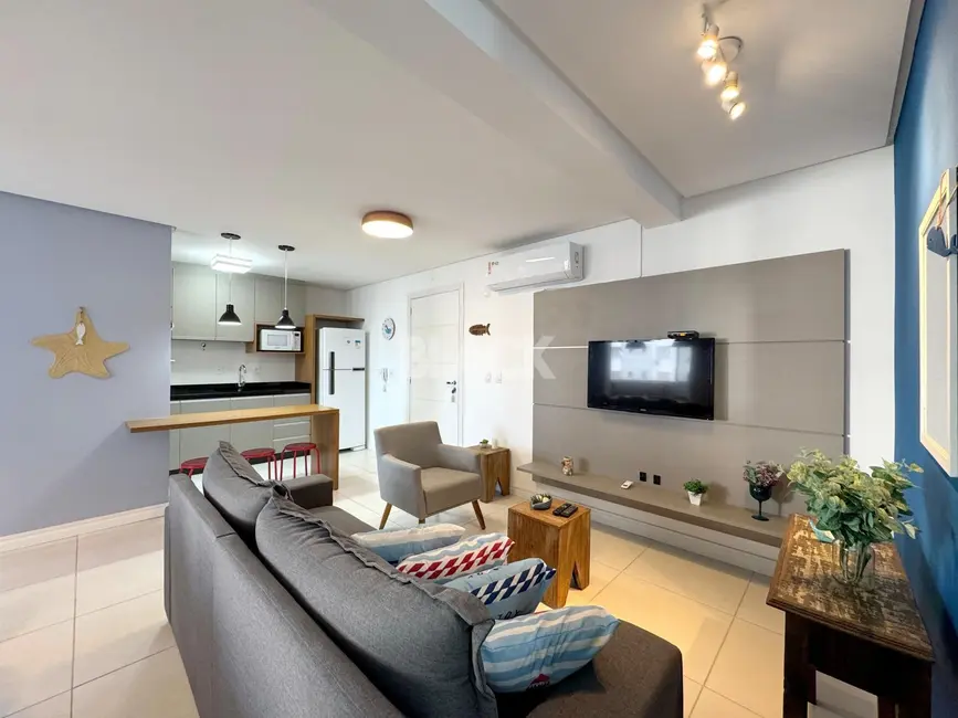 Foto 1 de Apartamento com 2 quartos à venda, 79m2 em Centro, Torres - RS