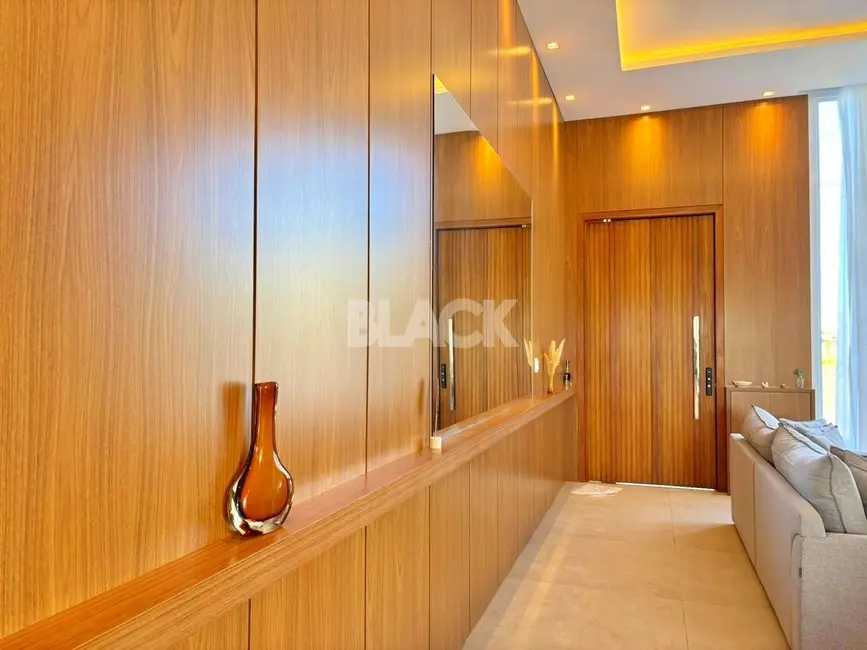 Foto 8 de Casa de Condomínio com 3 quartos à venda, 274m2 em Torres - RS