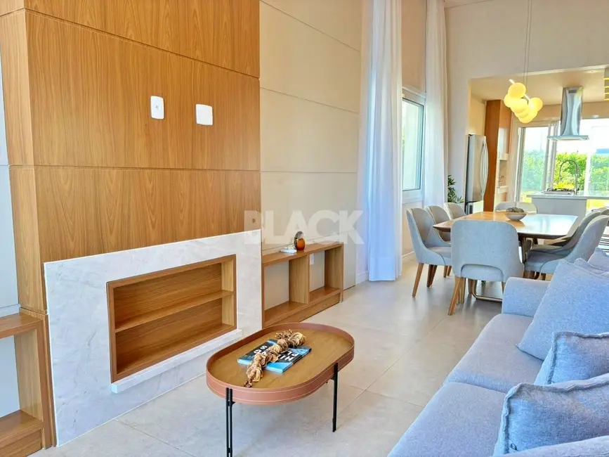 Foto 5 de Casa de Condomínio com 3 quartos à venda, 274m2 em Torres - RS