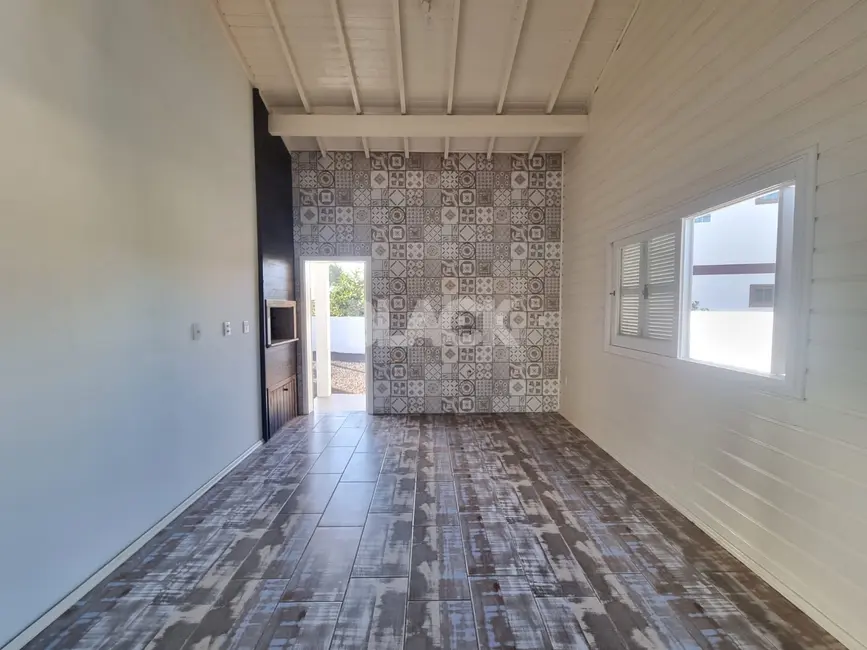 Foto 8 de Casa com 2 quartos à venda, 111m2 em Centro, Passo De Torres - SC