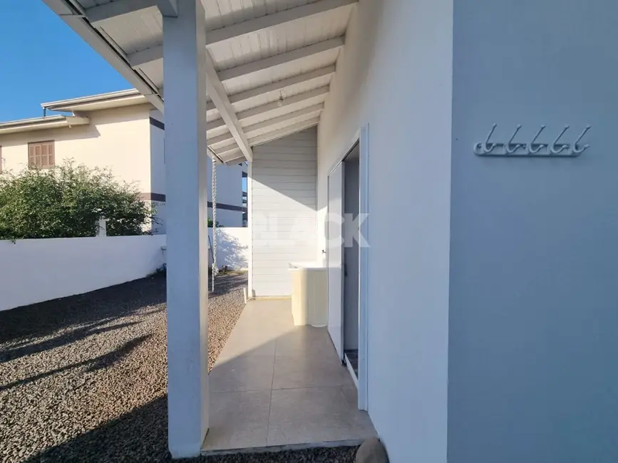 Foto 4 de Casa com 2 quartos à venda, 111m2 em Centro, Passo De Torres - SC