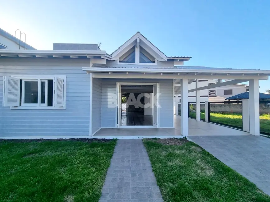 Foto 1 de Casa com 2 quartos à venda, 111m2 em Centro, Passo De Torres - SC