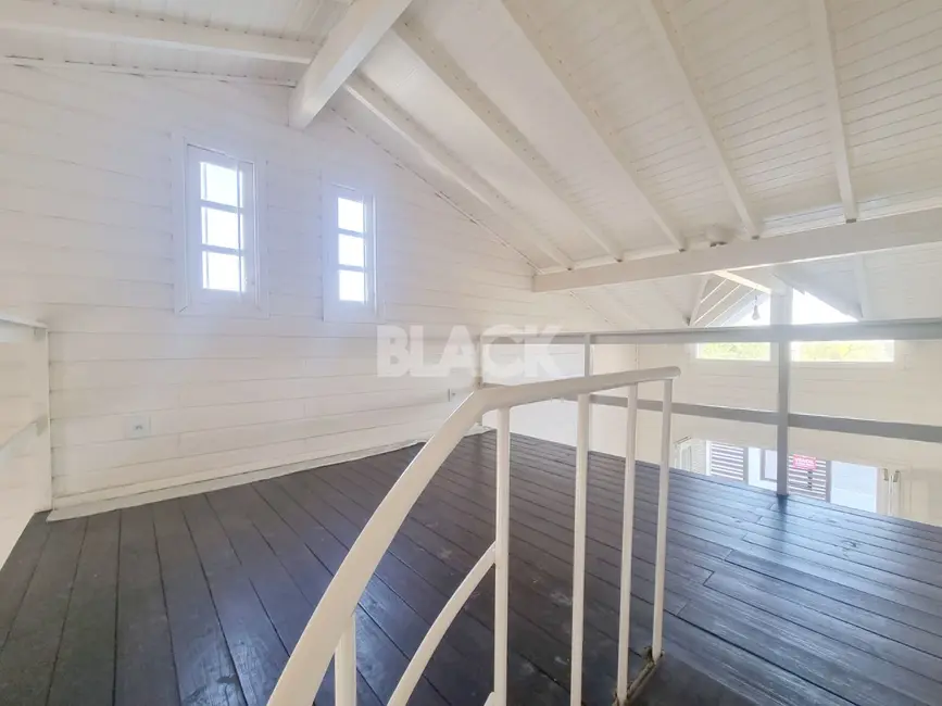 Foto 9 de Casa com 2 quartos à venda, 111m2 em Centro, Passo De Torres - SC