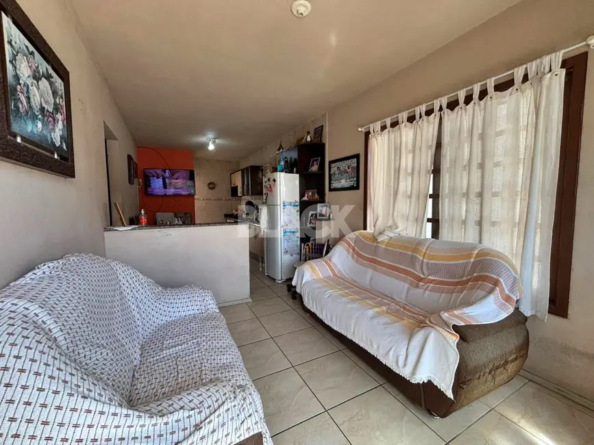 Foto 3 de Casa com 5 quartos à venda, 180m2 em Torres - RS