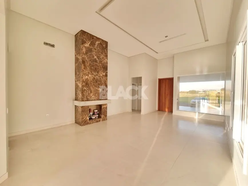 Foto 3 de Casa de Condomínio com 4 quartos à venda, 177m2 em Torres - RS