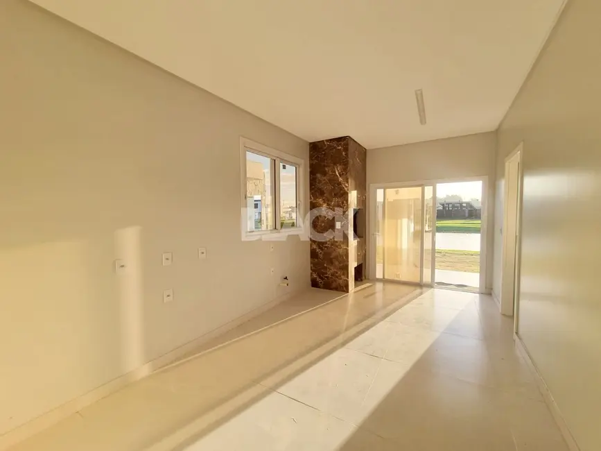 Foto 5 de Casa de Condomínio com 4 quartos à venda, 177m2 em Torres - RS