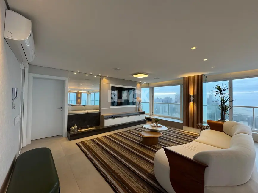 Apartamento com 4 quartos à venda, 296m2 em Torres - RS - imagem 3 Foto 3 de Apartamento com 4 quartos à venda, 296m2 em Torres - RS