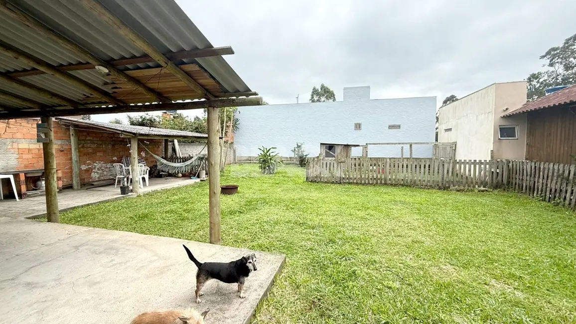 Casa com 2 quartos à venda, 80m2 em Passo De Torres - SC - imagem 3 Foto 3 de Casa com 2 quartos à venda, 80m2 em Passo De Torres - SC