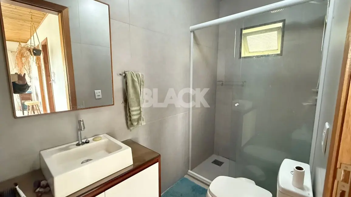 Casa com 2 quartos à venda, 80m2 em Passo De Torres - SC - imagem 9 Foto 9 de Casa com 2 quartos à venda, 80m2 em Passo De Torres - SC