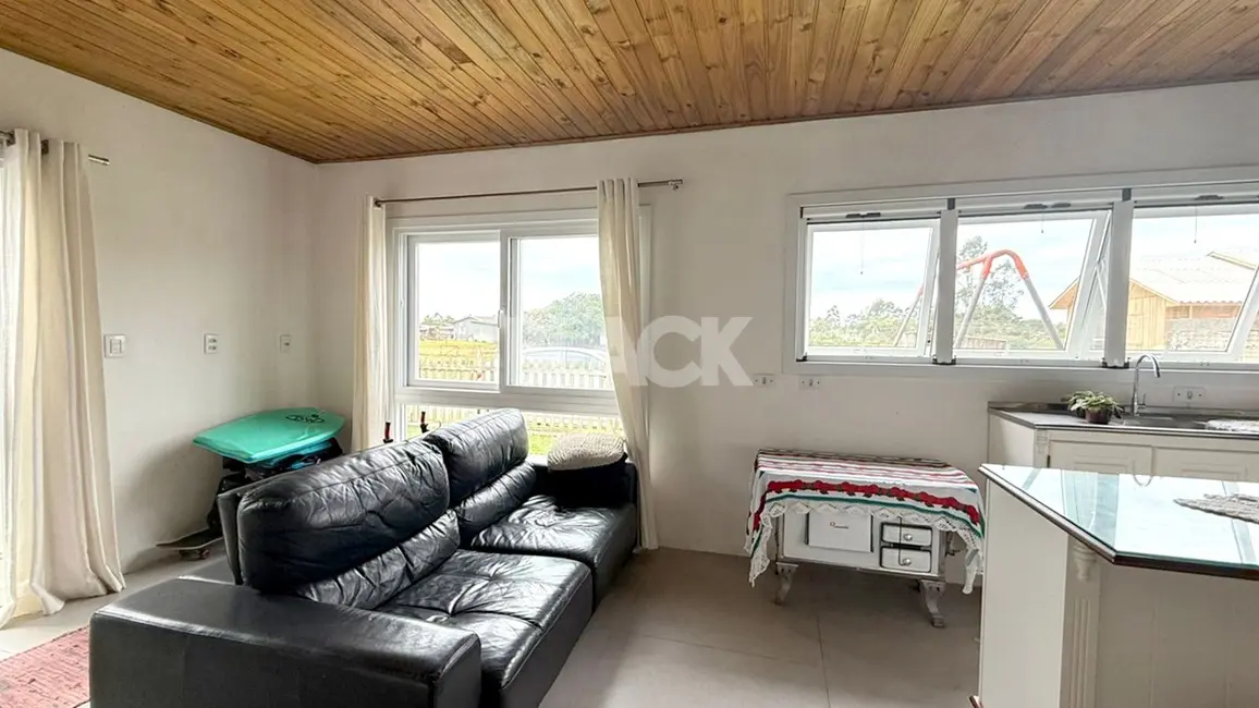 Casa com 2 quartos à venda, 80m2 em Passo De Torres - SC - imagem 7 Foto 7 de Casa com 2 quartos à venda, 80m2 em Passo De Torres - SC