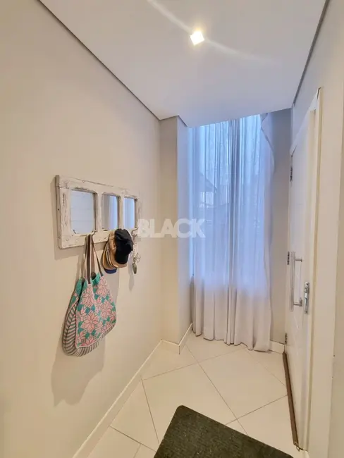 Foto 6 de Casa com 2 quartos à venda, 80m2 em Centro, Passo De Torres - SC