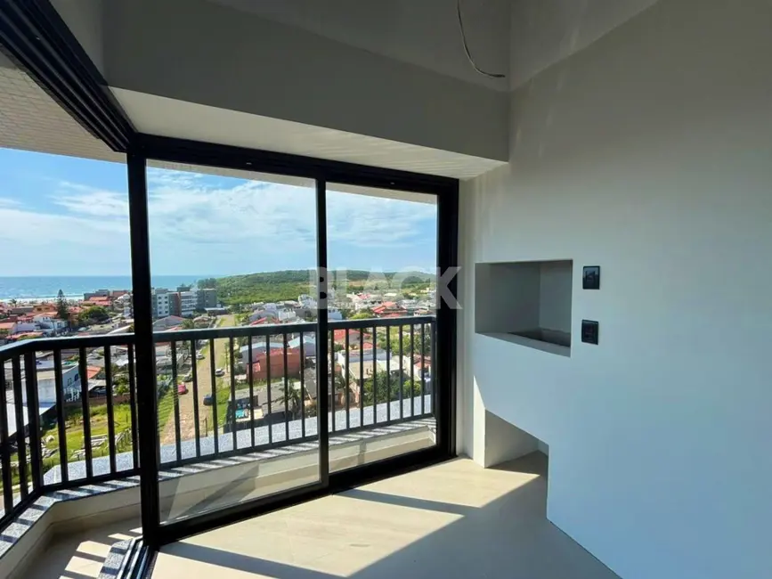 Foto 4 de Apartamento com 2 quartos à venda, 64m2 em Torres - RS