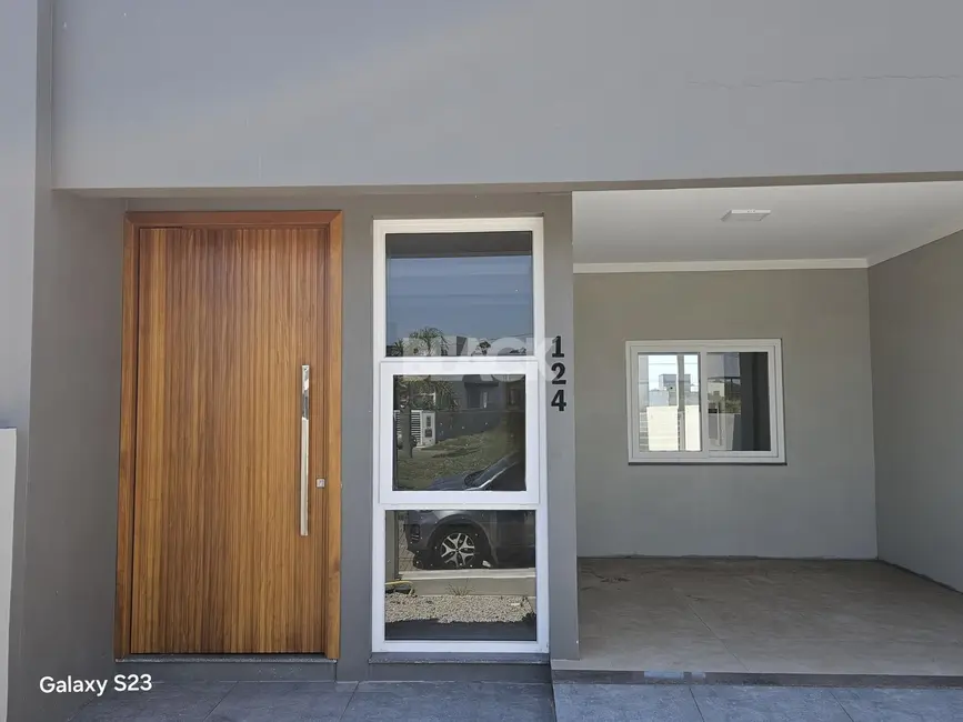 Casa com 3 quartos à venda, 98m2 em Centro, Passo De Torres - SC - imagem 2 Foto 2 de Casa com 3 quartos à venda, 98m2 em Centro, Passo De Torres - SC