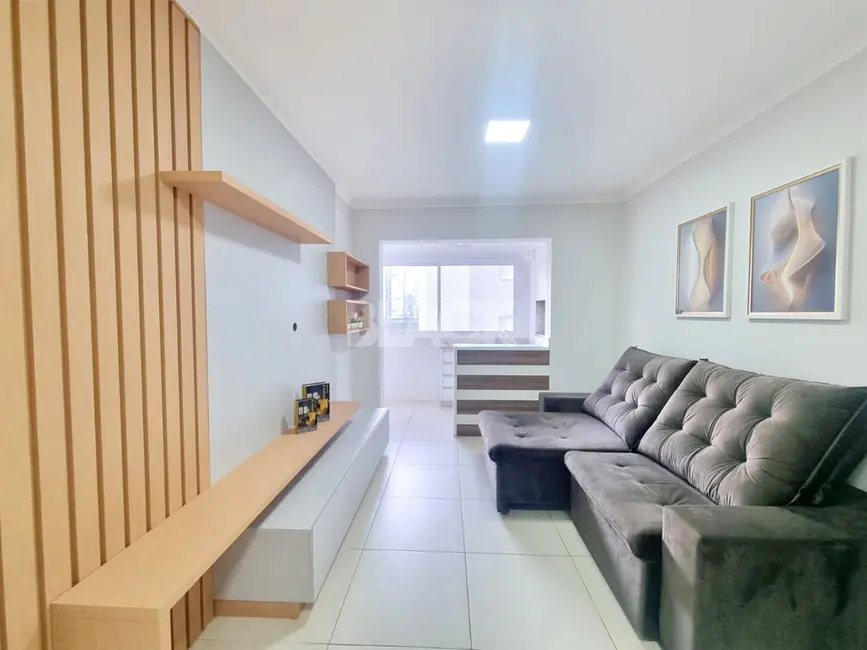 Foto 2 de Apartamento com 2 quartos à venda, 82m2 em Centro, Torres - RS