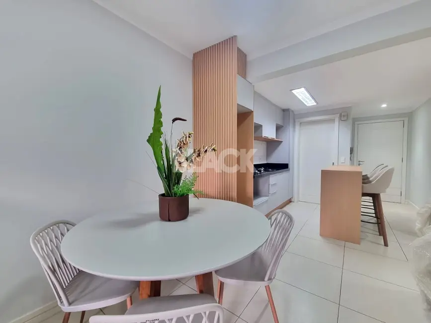 Apartamento com 2 quartos à venda, 82m2 em Centro, Torres - RS - imagem 6 Foto 6 de Apartamento com 2 quartos à venda, 82m2 em Centro, Torres - RS