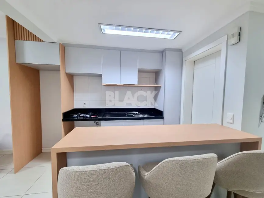 Apartamento com 2 quartos à venda, 82m2 em Centro, Torres - RS - imagem 4 Foto 4 de Apartamento com 2 quartos à venda, 82m2 em Centro, Torres - RS