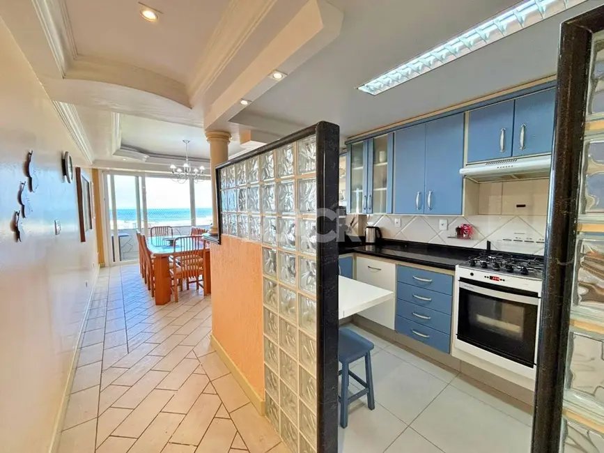 Foto 8 de Apartamento com 3 quartos à venda, 120m2 em Torres - RS