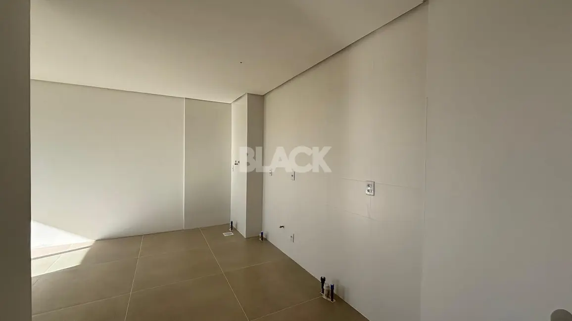 Foto 2 de Apartamento com 2 quartos à venda, 65m2 em Centro, Passo De Torres - SC
