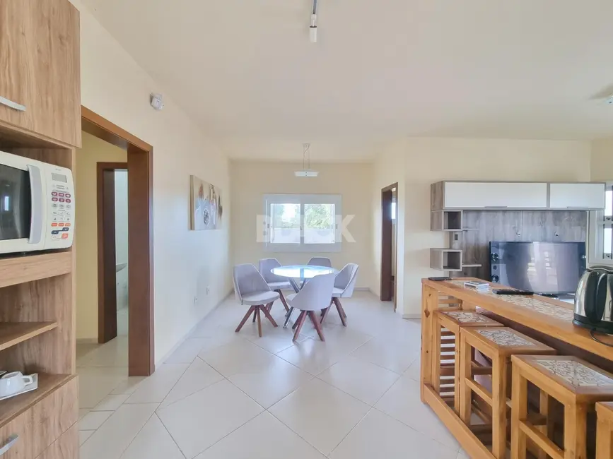 Casa com 3 quartos à venda, 180m2 em Torres - RS - imagem 8 Foto 8 de Casa com 3 quartos à venda, 180m2 em Torres - RS