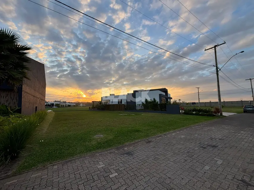 Terreno / Lote à venda, 411m2 em Torres - RS - imagem 3 Foto 3 de Terreno / Lote à venda, 411m2 em Torres - RS