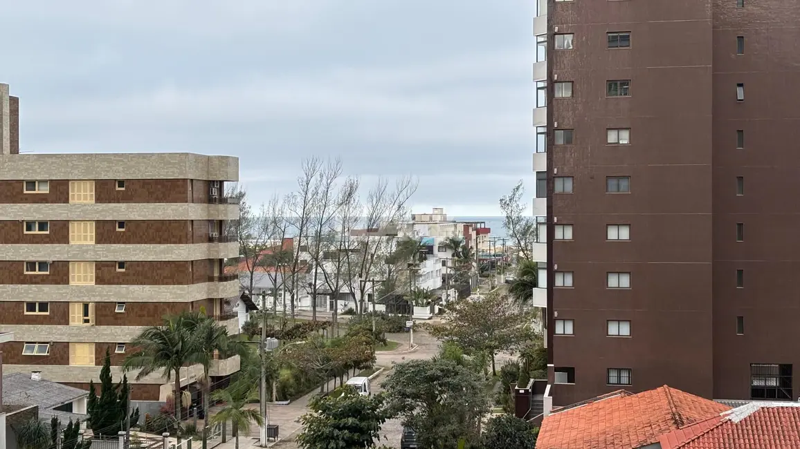 Apartamento com 3 quartos à venda, 158m2 em Torres - RS - imagem 7 Foto 7 de Apartamento com 3 quartos à venda, 158m2 em Torres - RS