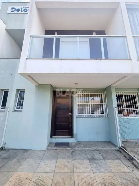 Foto 1 de Casa com 2 quartos à venda, 68m2 em Centro, Passo De Torres - SC