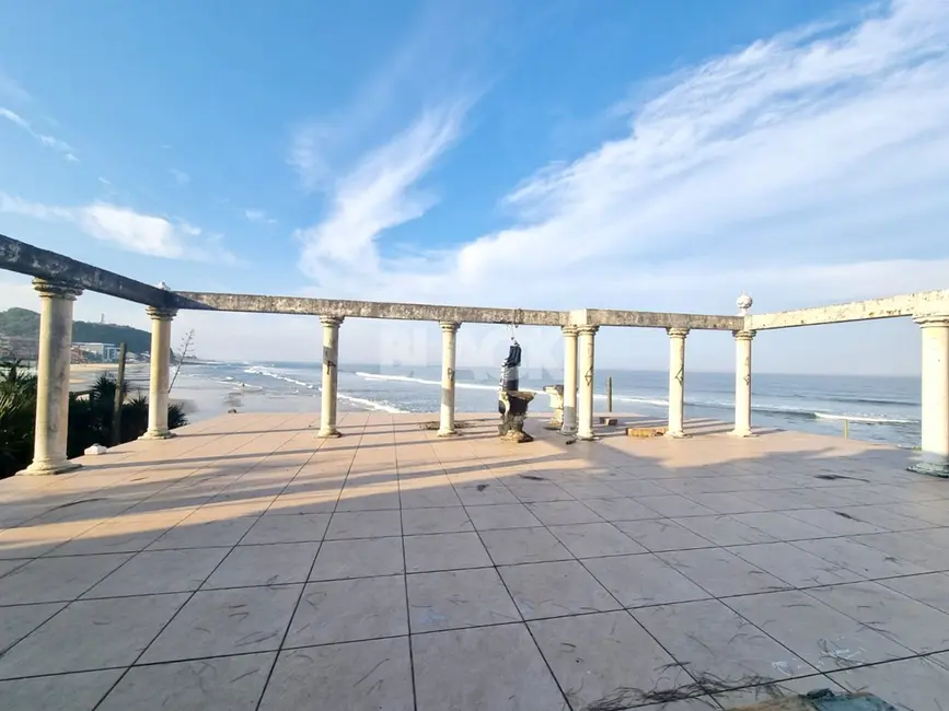 Foto 7 de Casa com 2 quartos à venda, 320m2 em Torres - RS