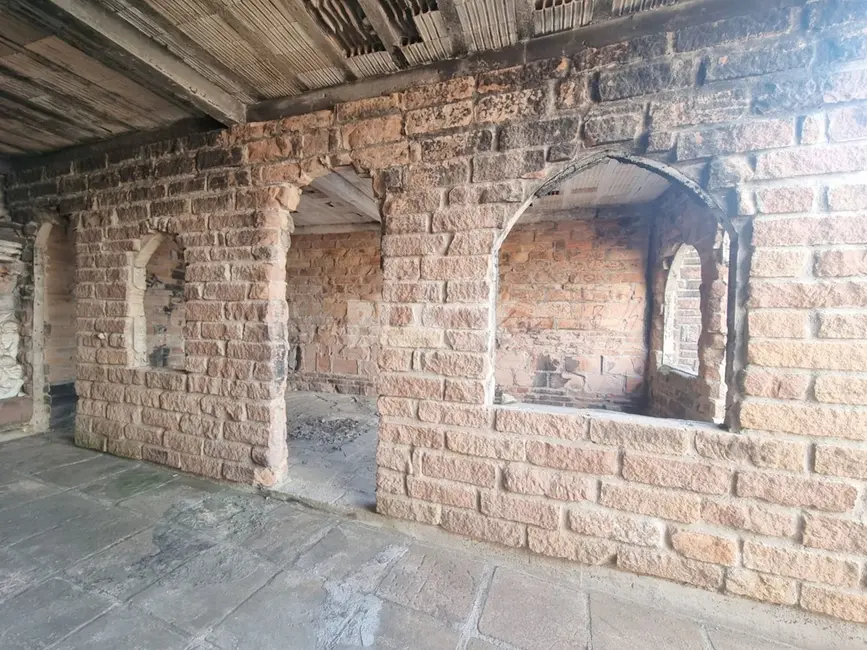 Foto 6 de Casa com 2 quartos à venda, 320m2 em Torres - RS