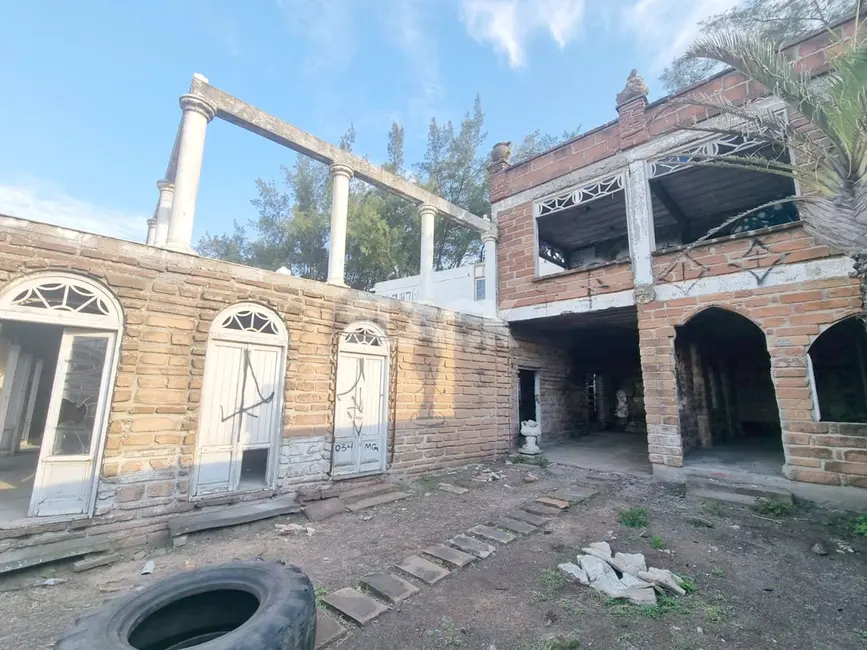 Foto 2 de Casa com 2 quartos à venda, 320m2 em Torres - RS