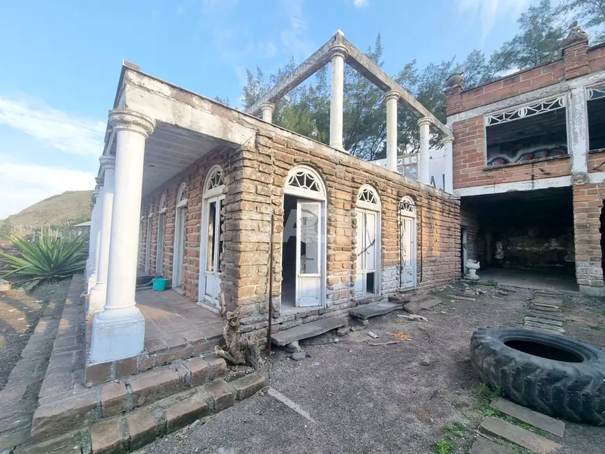 Foto 3 de Casa com 2 quartos à venda, 320m2 em Torres - RS