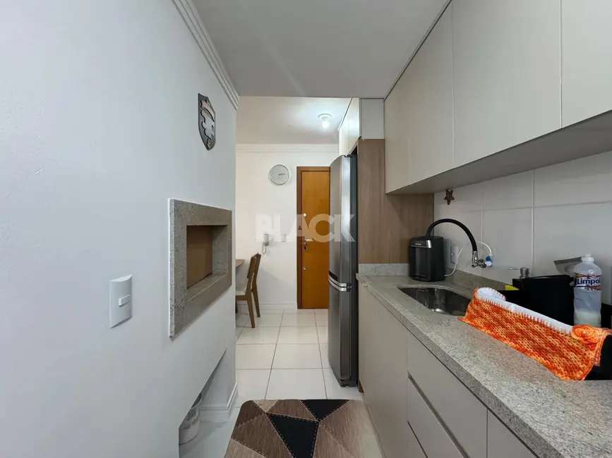 Apartamento com 2 quartos à venda, 50m2 em Torres - RS - imagem 9 Foto 9 de Apartamento com 2 quartos à venda, 50m2 em Torres - RS