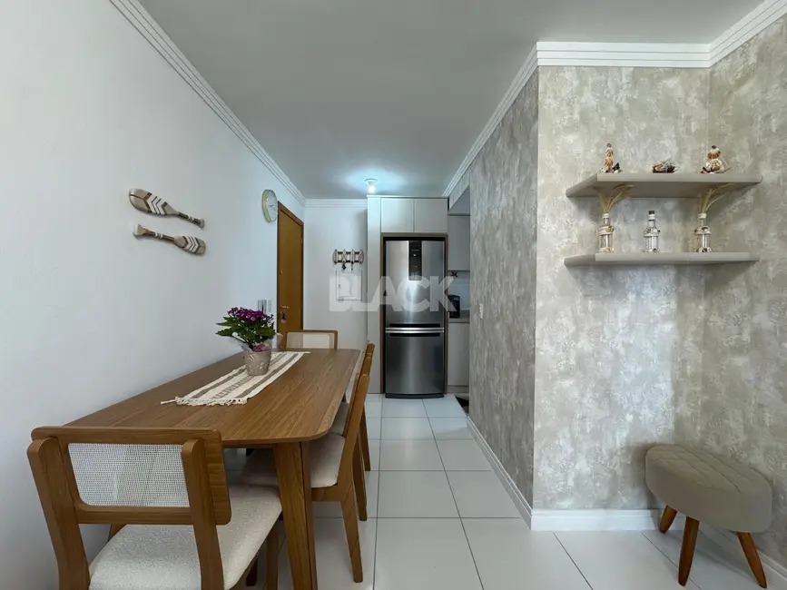 Apartamento com 2 quartos à venda, 50m2 em Torres - RS - imagem 4 Foto 4 de Apartamento com 2 quartos à venda, 50m2 em Torres - RS