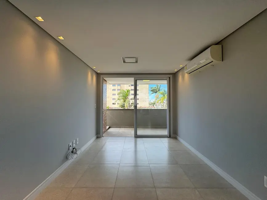 Apartamento com 3 quartos à venda, 174m2 em Torres - RS - imagem 4 Foto 4 de Apartamento com 3 quartos à venda, 174m2 em Torres - RS