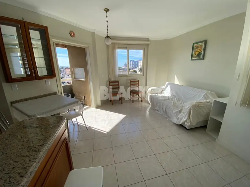 Foto 2 de Apartamento com 2 quartos à venda, 79m2 em Centro, Torres - RS