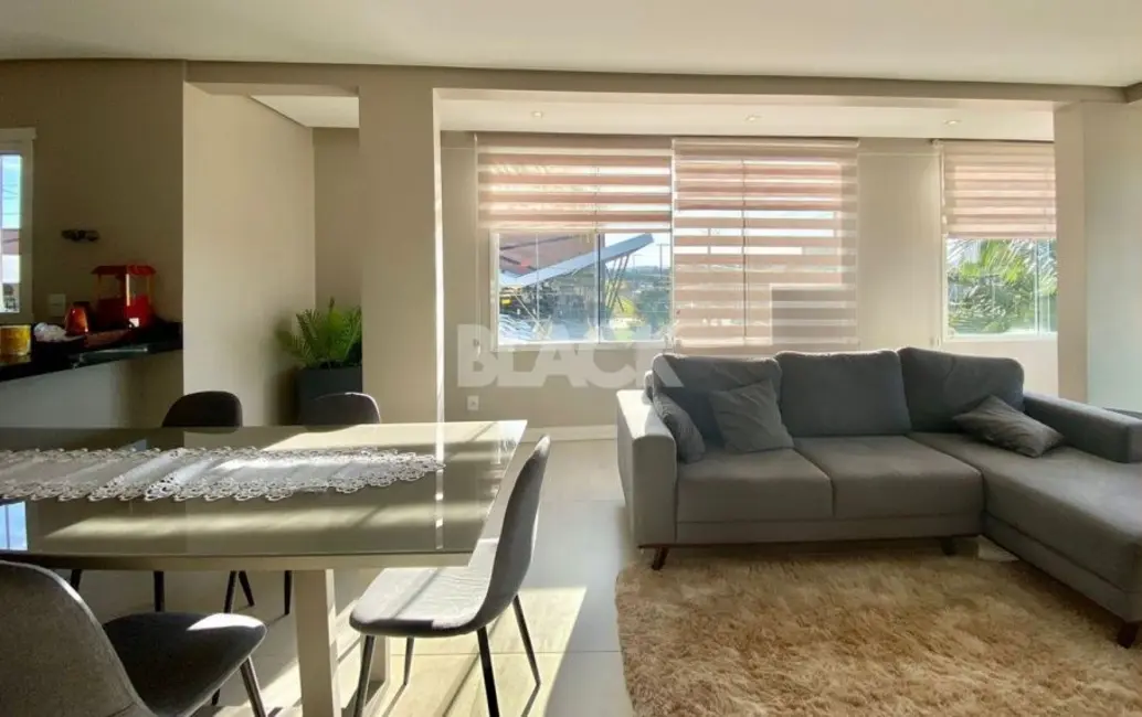 Apartamento com 3 quartos à venda, 156m2 em Torres - RS - imagem 8 Foto 8 de Apartamento com 3 quartos à venda, 156m2 em Torres - RS