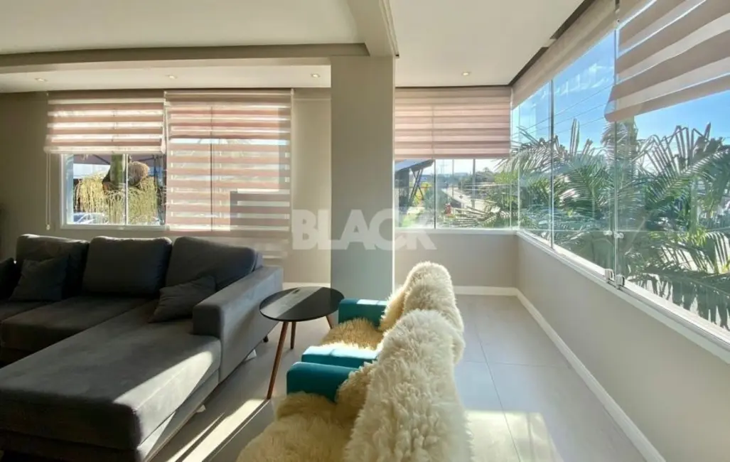 Apartamento com 3 quartos à venda, 156m2 em Torres - RS - imagem 7 Foto 7 de Apartamento com 3 quartos à venda, 156m2 em Torres - RS