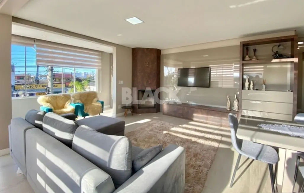 Apartamento com 3 quartos à venda, 156m2 em Torres - RS - imagem 4 Foto 4 de Apartamento com 3 quartos à venda, 156m2 em Torres - RS