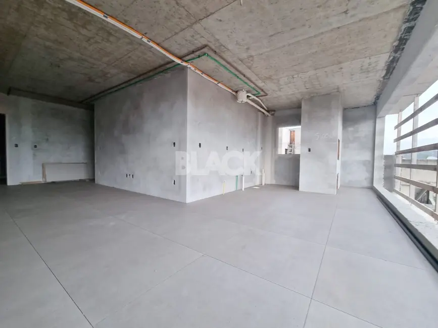 Apartamento com 2 quartos à venda, 89m2 em Centro, Torres - RS - imagem 3 Foto 3 de Apartamento com 2 quartos à venda, 89m2 em Centro, Torres - RS