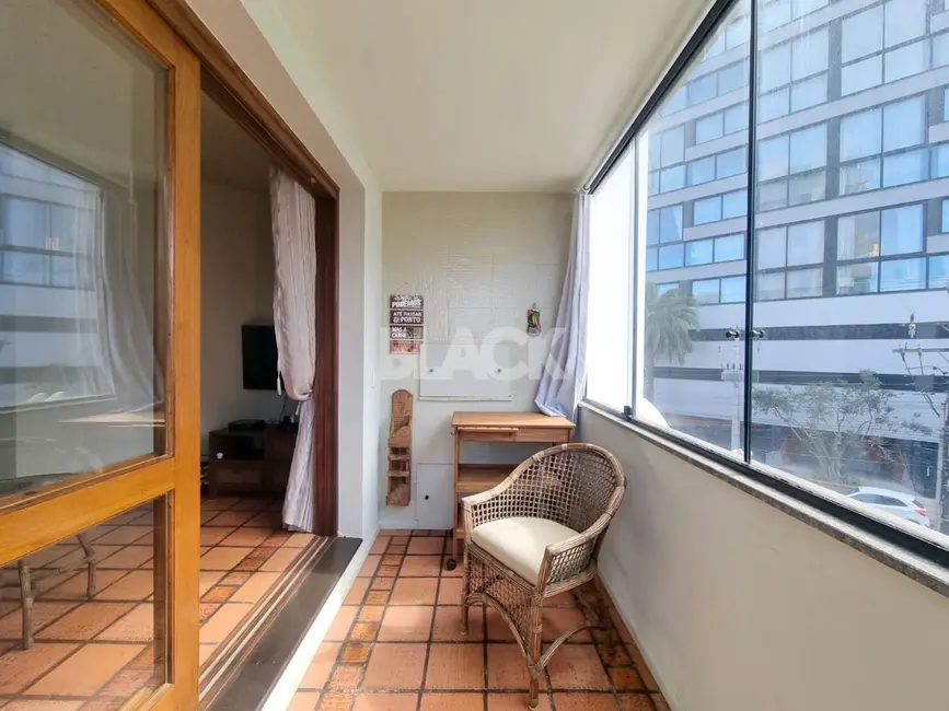 Apartamento com 2 quartos à venda, 75m2 em Centro, Torres - RS - imagem 7 Foto 7 de Apartamento com 2 quartos à venda, 75m2 em Centro, Torres - RS