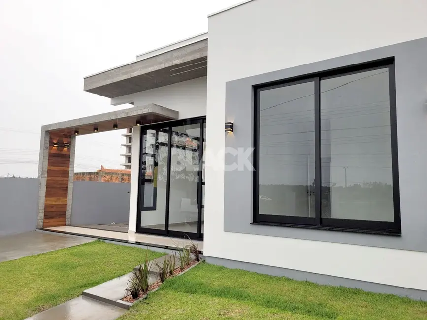 Casa com 3 quartos à venda, 107m2 em Passo De Torres - SC - imagem 3 Foto 3 de Casa com 3 quartos à venda, 107m2 em Passo De Torres - SC