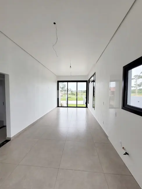 Casa com 3 quartos à venda, 107m2 em Passo De Torres - SC - imagem 7 Foto 7 de Casa com 3 quartos à venda, 107m2 em Passo De Torres - SC