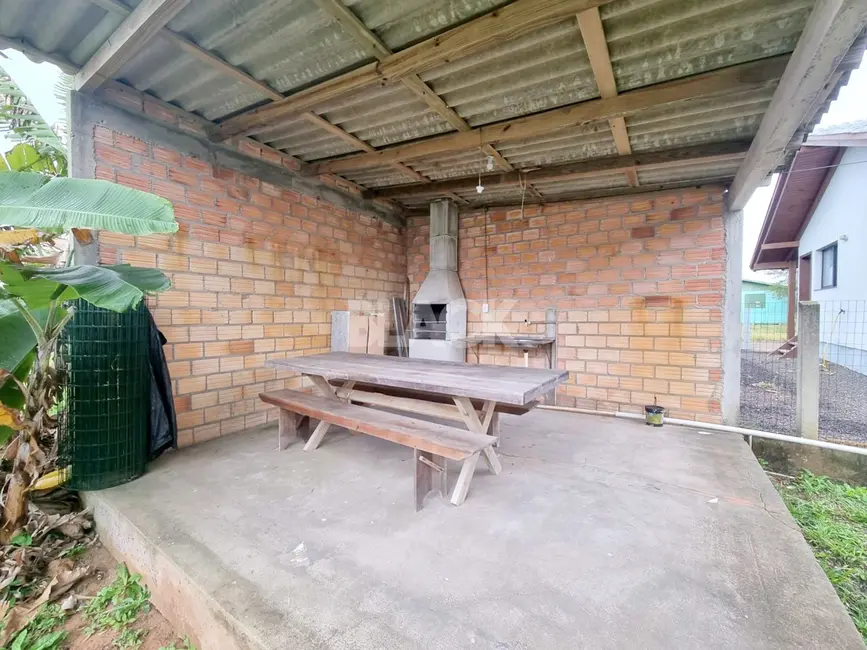 Casa com 2 quartos à venda, 66m2 em Torres - RS - imagem 5 Foto 5 de Casa com 2 quartos à venda, 66m2 em Torres - RS