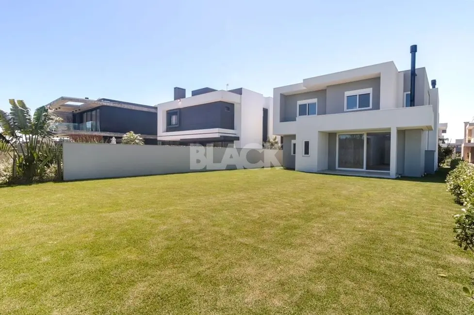 Casa de Condomínio com 4 quartos à venda, 260m2 em Torres - RS - imagem 3 Foto 3 de Casa de Condomínio com 4 quartos à venda, 260m2 em Torres - RS